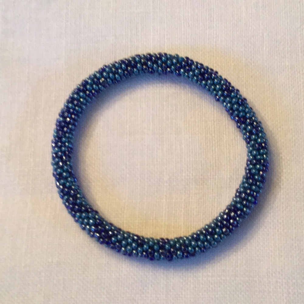 Gorgeous beaded roll on bracelet